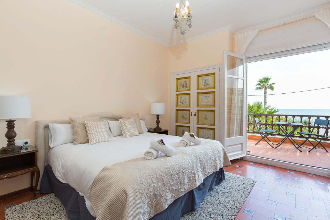 Villa Alicia Сиджес Экстерьер фото