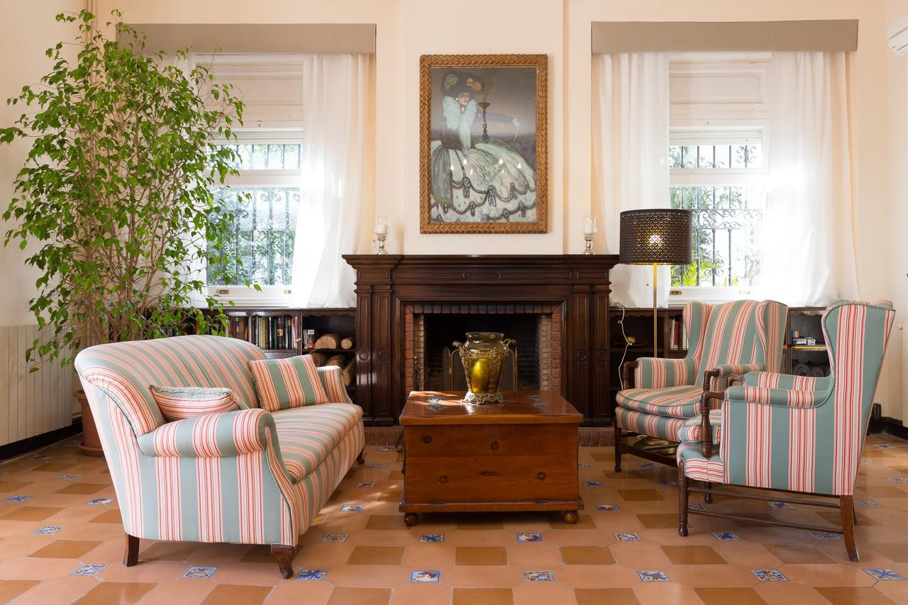Villa Alicia Сиджес Экстерьер фото